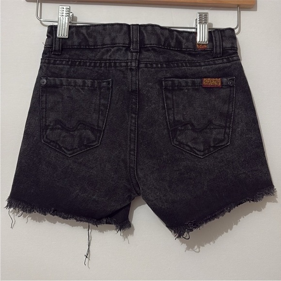 Seven For All Mankind Girls Black Frayed Denim
Shorts NWT Size 10 - Picture 4 of 4